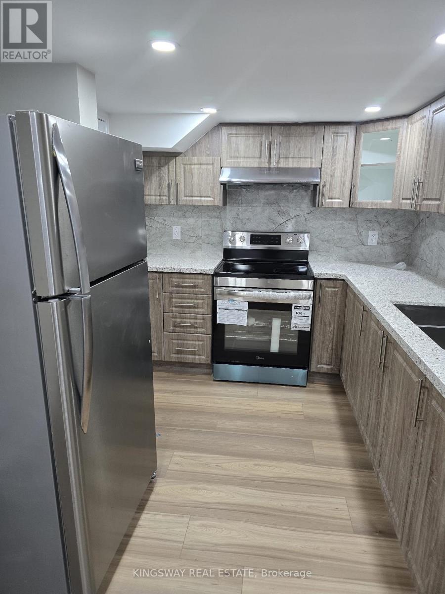 332 Snoek Point, Milton, Ontario  L9T 8Y5 - Photo 13 - W12093331