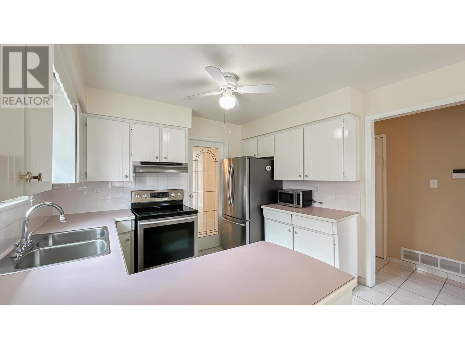 4266 Boundary Road, Burnaby, British Columbia  V5R 2M9 - Photo 14 - R3005765