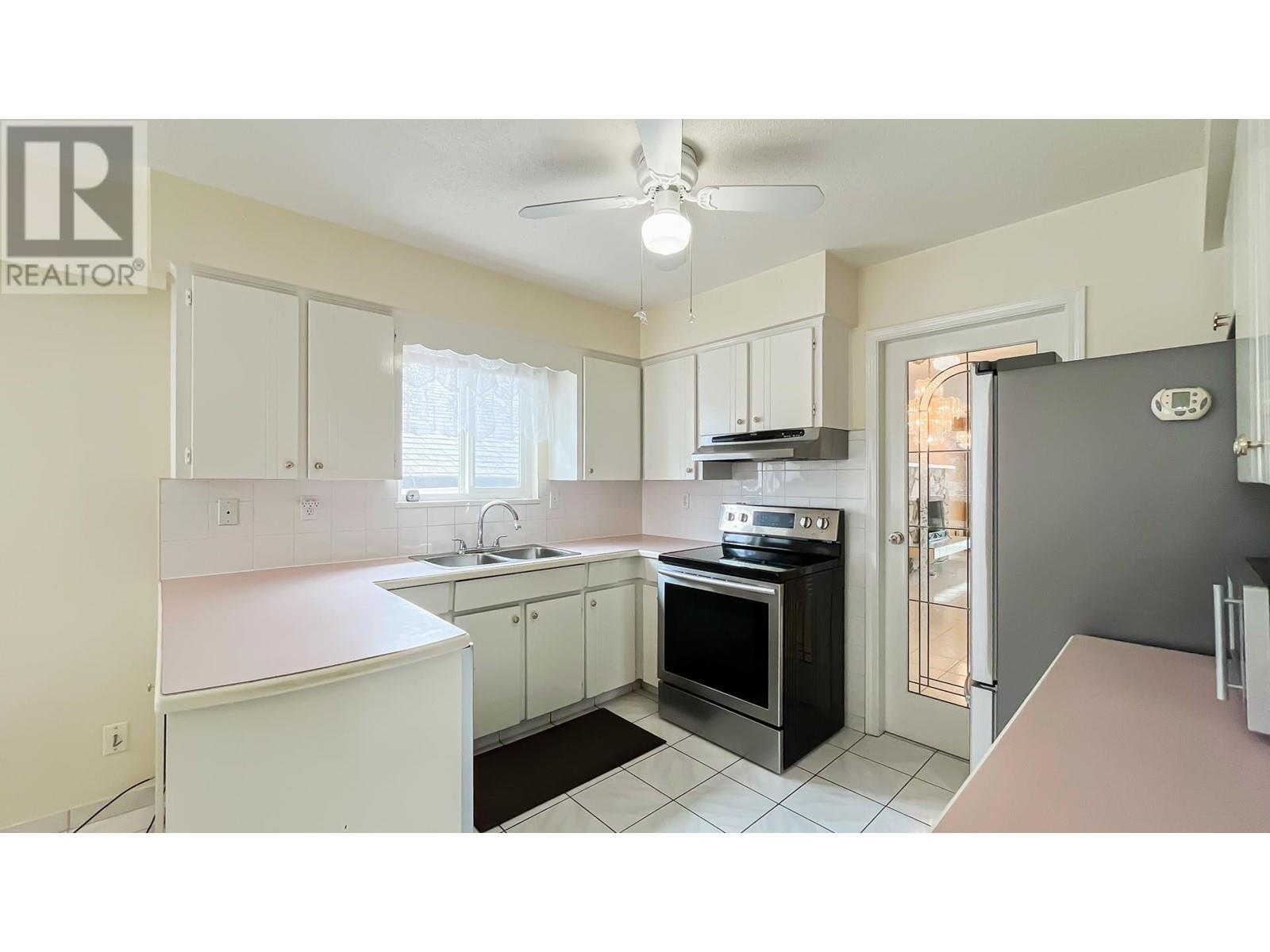 4266 Boundary Road, Burnaby, British Columbia  V5R 2M9 - Photo 15 - R3005765