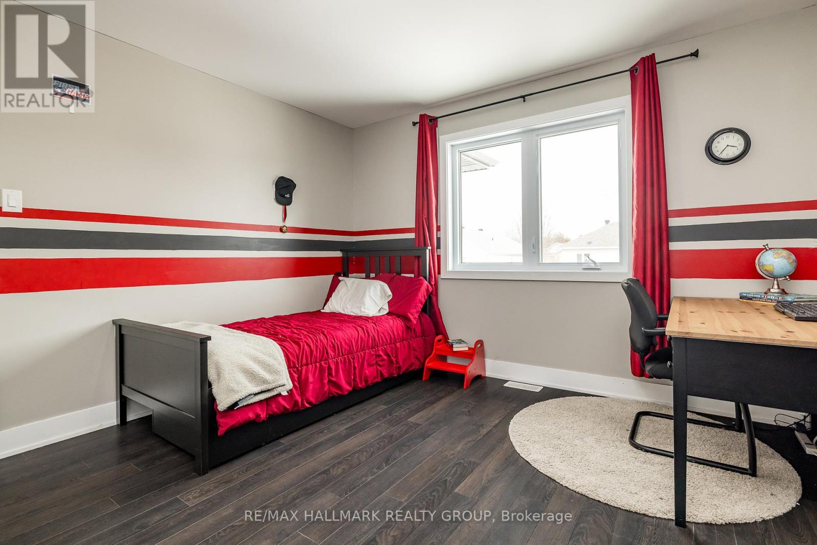 87 Cobblestone Drive, Russell, Ontario  K4R 0B2 - Photo 35 - X12164249