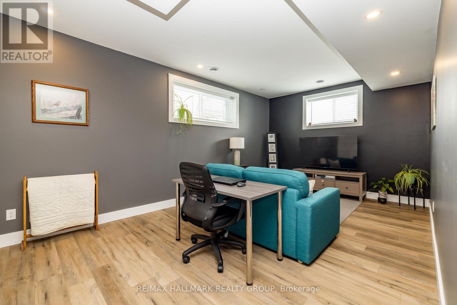 87 Cobblestone Drive, Russell, Ontario  K4R 0B2 - Photo 39 - X12164249