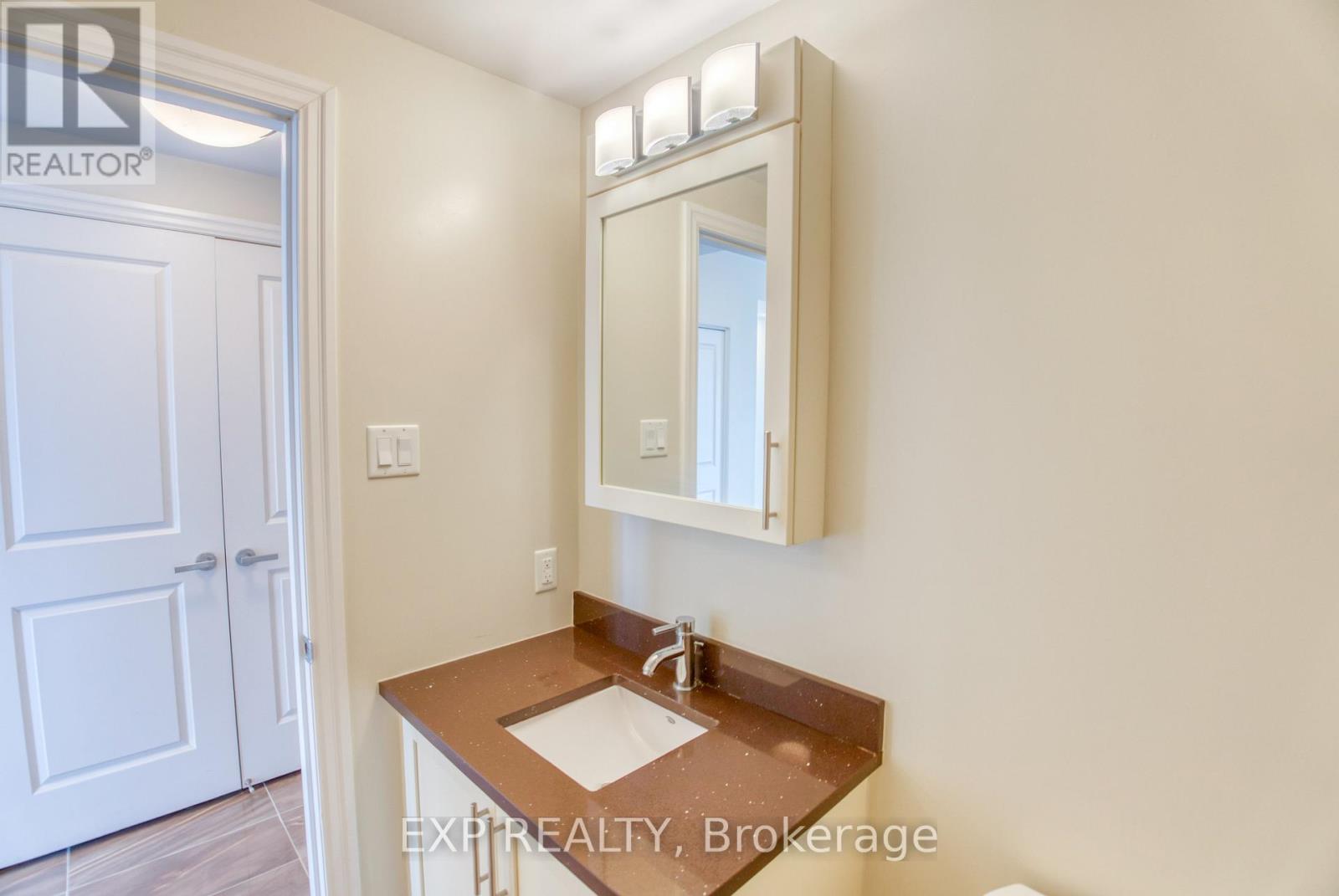2508 - 195 Besserer Street, Ottawa, Ontario  K1N 0B6 - Photo 10 - X12164258