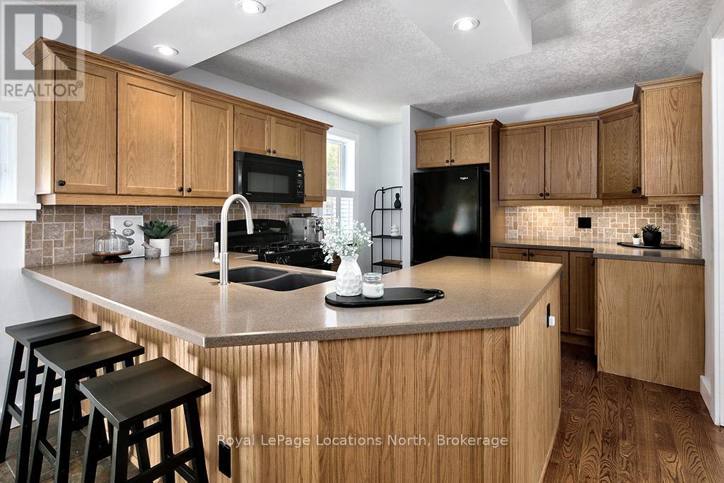 67 Marshall Street W, Meaford, Ontario  N4L 1E4 - Photo 19 - X12164253