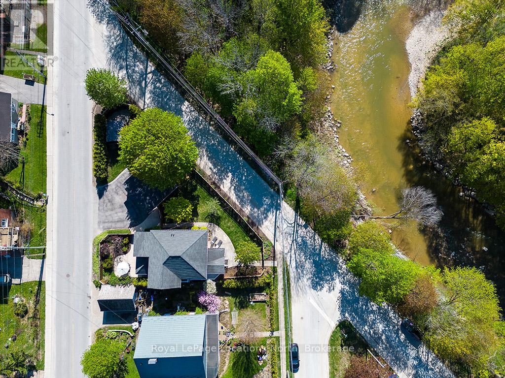 67 Marshall Street W, Meaford, Ontario  N4L 1E4 - Photo 3 - X12164253