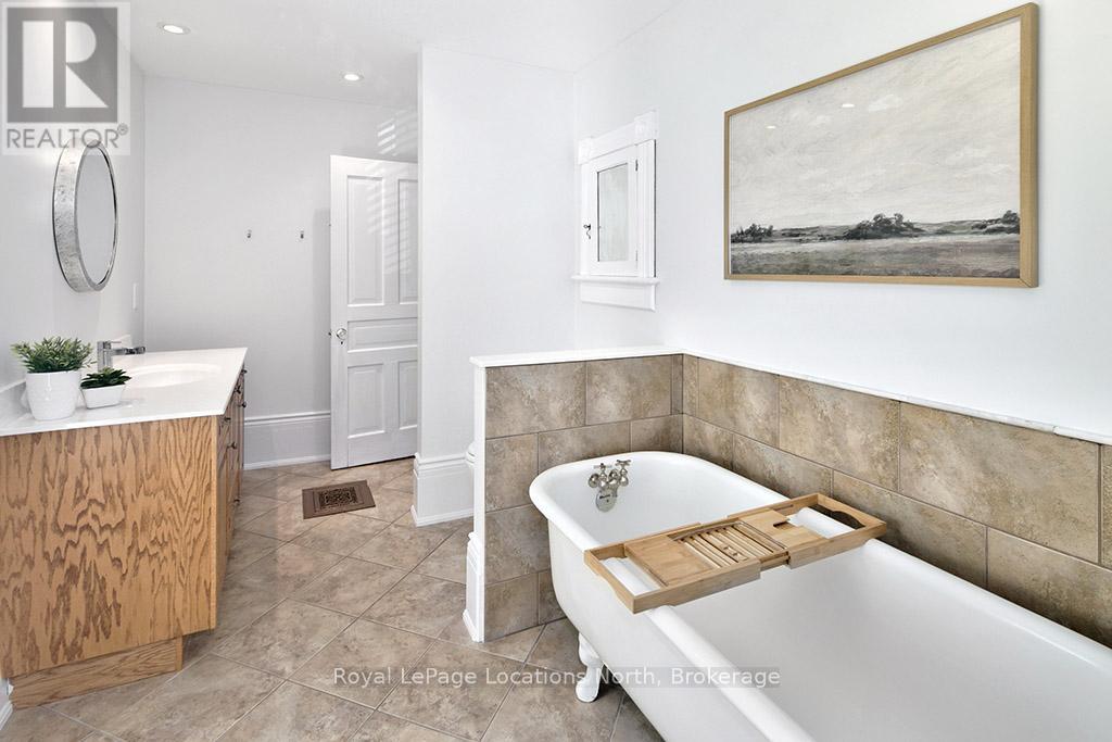 67 Marshall Street W, Meaford, Ontario  N4L 1E4 - Photo 34 - X12164253