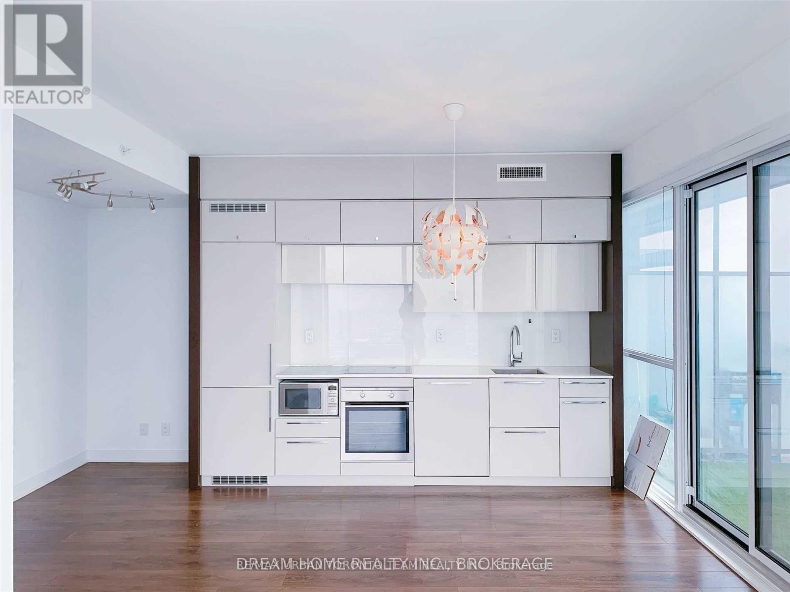 4203 - 15 Grenville Street, Toronto, Ontario  M4Y 1A1 - Photo 2 - C12164260