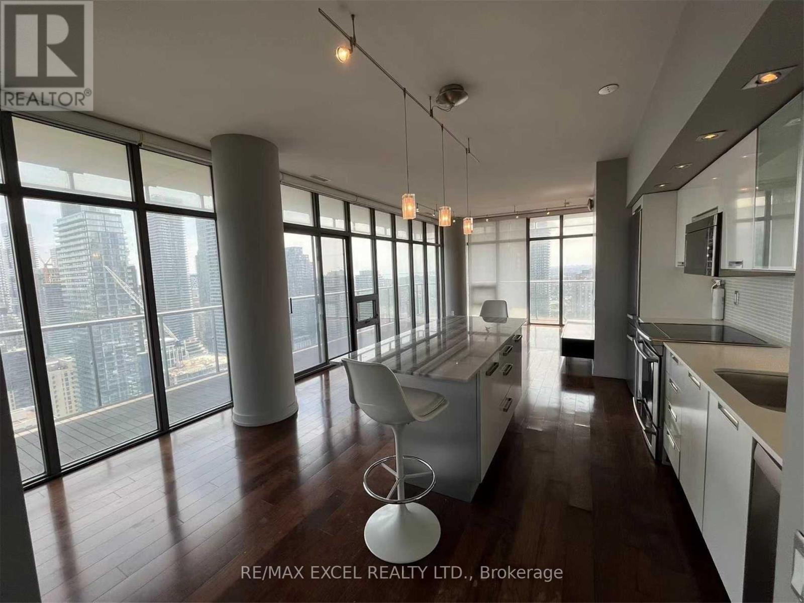 3204 - 33 Charles Street E, Toronto, Ontario  M4Y 0A2 - Photo 10 - C12164272