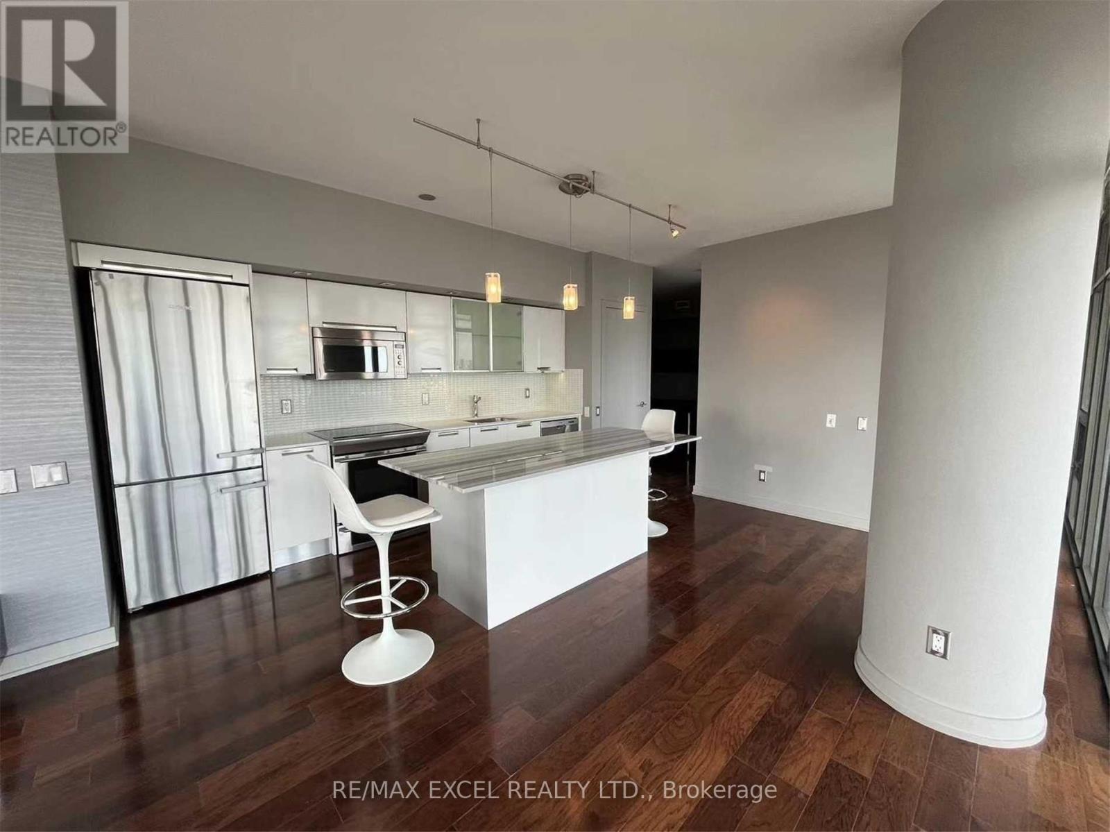 3204 - 33 Charles Street E, Toronto, Ontario  M4Y 0A2 - Photo 12 - C12164272