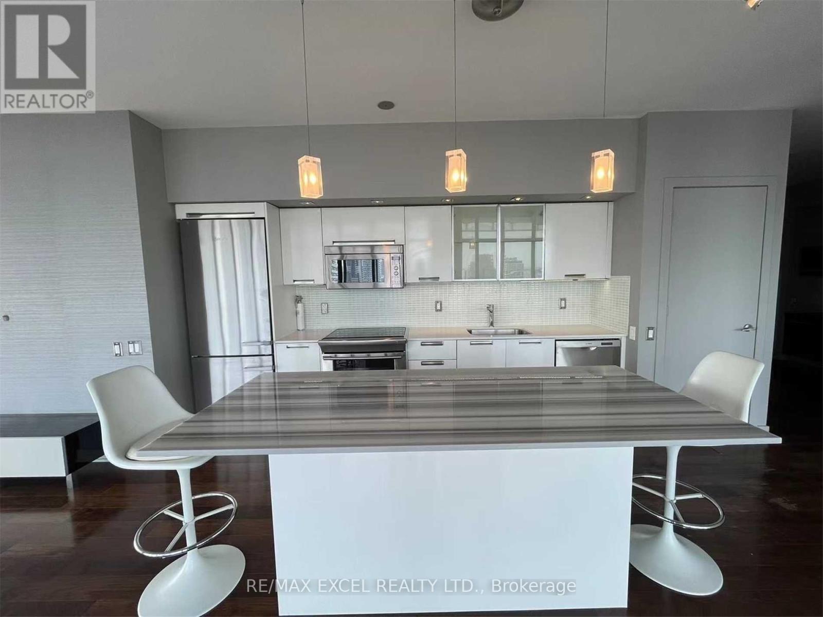 3204 - 33 Charles Street E, Toronto, Ontario  M4Y 0A2 - Photo 14 - C12164272
