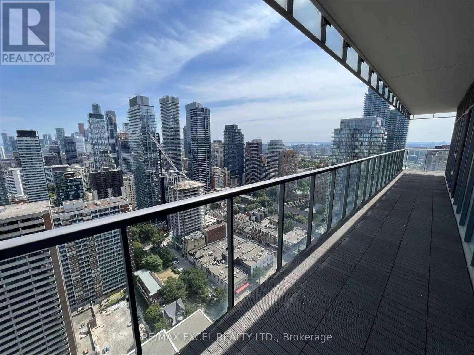 3204 - 33 Charles Street E, Toronto, Ontario  M4Y 0A2 - Photo 25 - C12164272