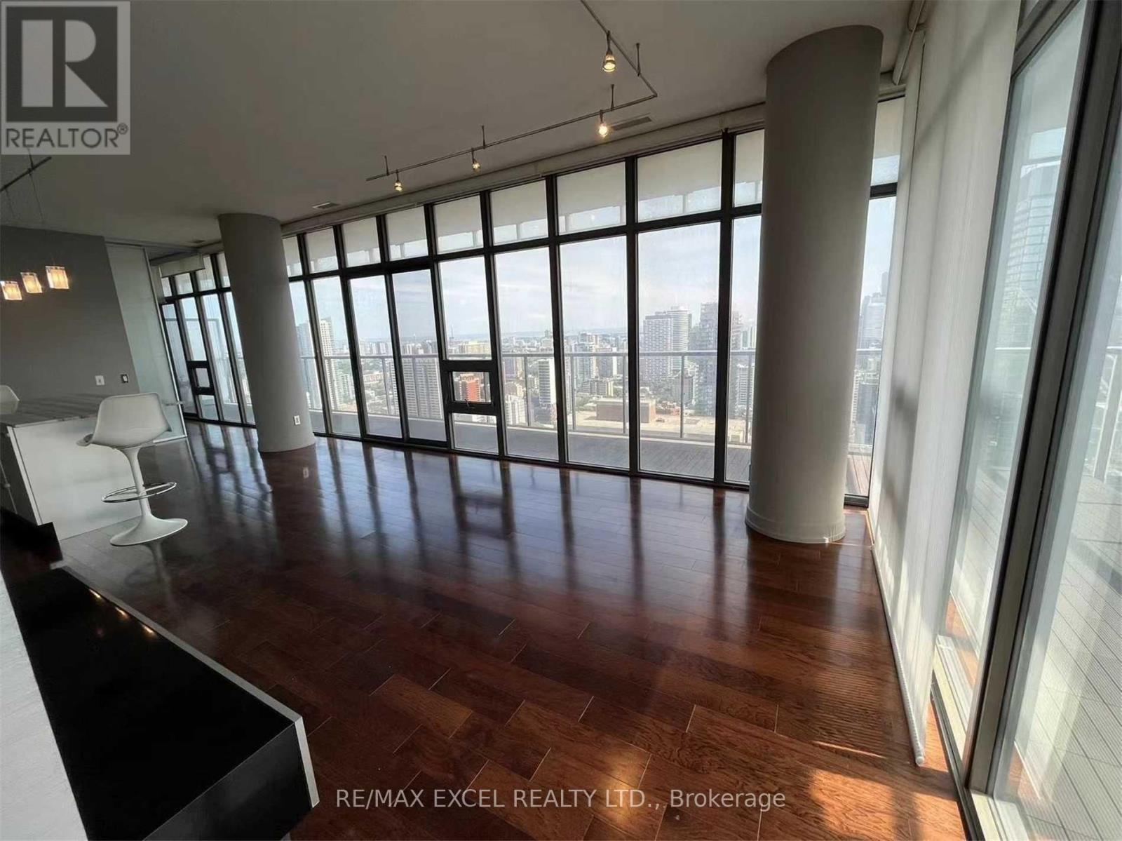 3204 - 33 Charles Street E, Toronto, Ontario  M4Y 0A2 - Photo 7 - C12164272