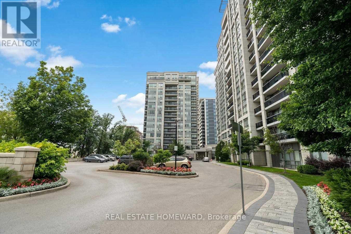 801 - 60 Disera Drive, Vaughan, Ontario  L4J 9G1 - Photo 2 - N12164277