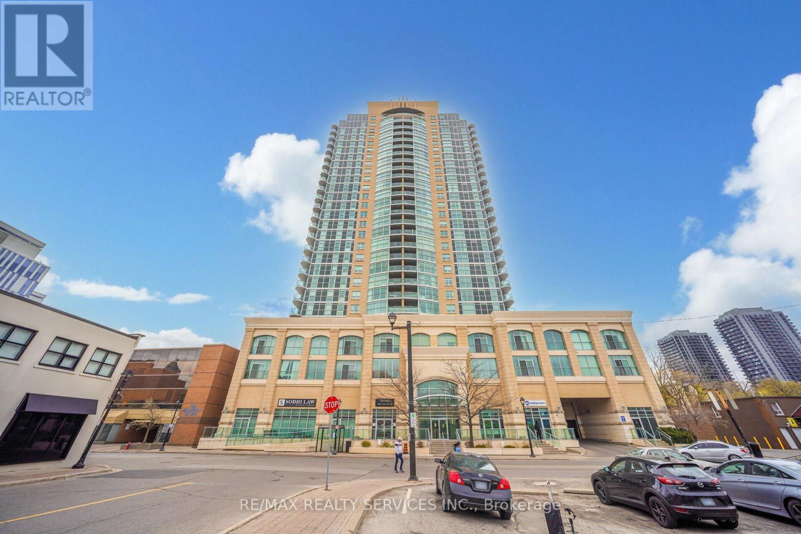 Property at 303 - 9 GEORGE STREET E image 1