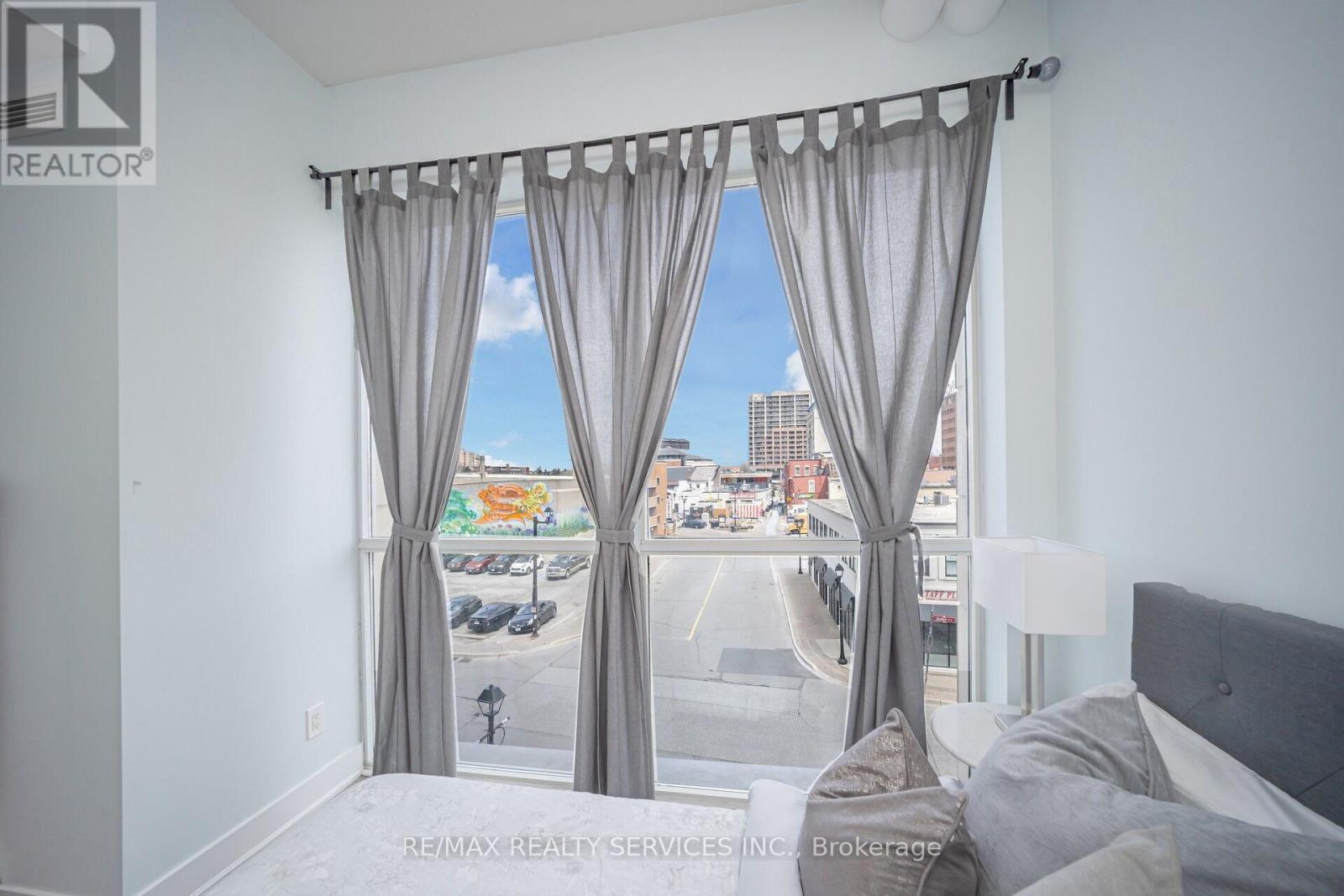 303 - 9 George Street E, Brampton, Ontario  L6Y 1P4 - Photo 17 - W12164267