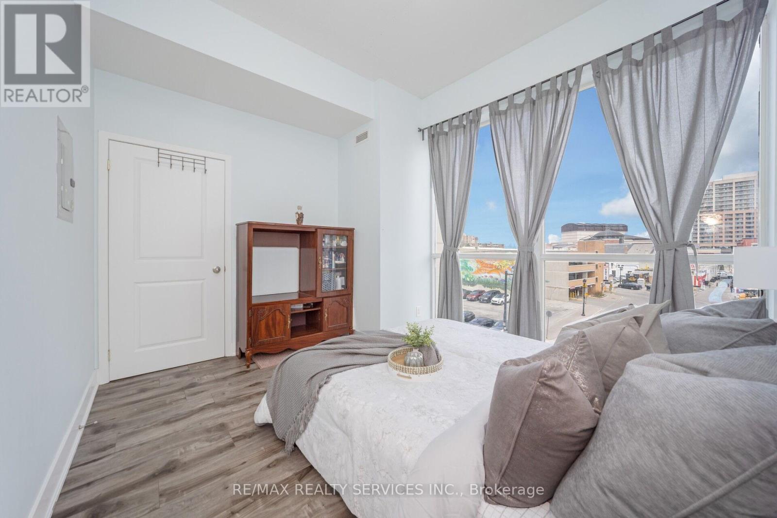 303 - 9 George Street E, Brampton, Ontario  L6Y 1P4 - Photo 19 - W12164267