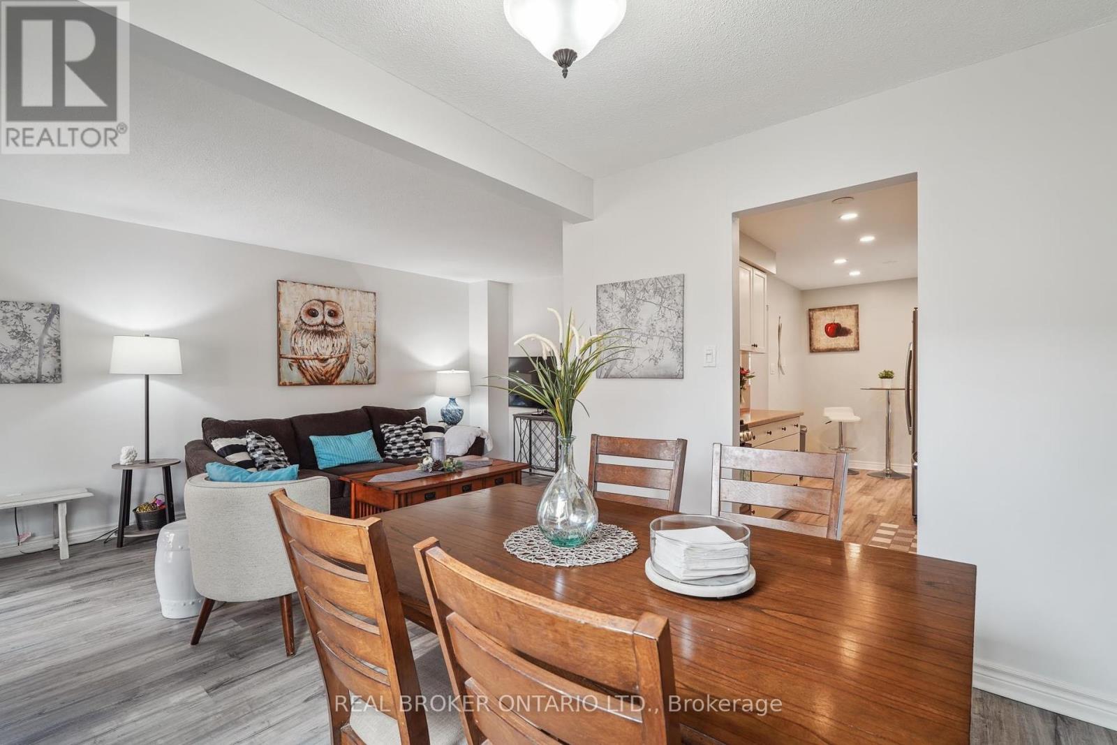 2709 Romark Mews, Mississauga, Ontario  L5L 2Z4 - Photo 12 - W12164275