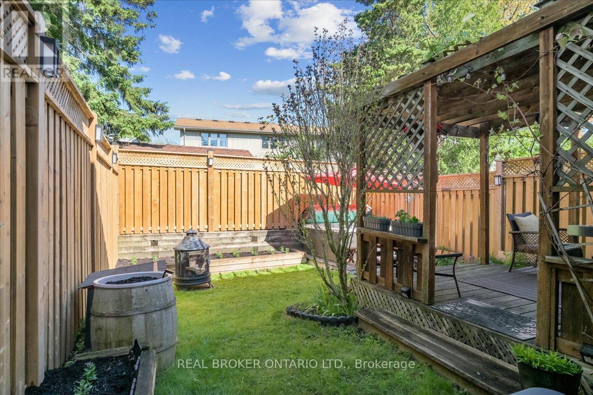 2709 Romark Mews, Mississauga, Ontario  L5L 2Z4 - Photo 28 - W12164275