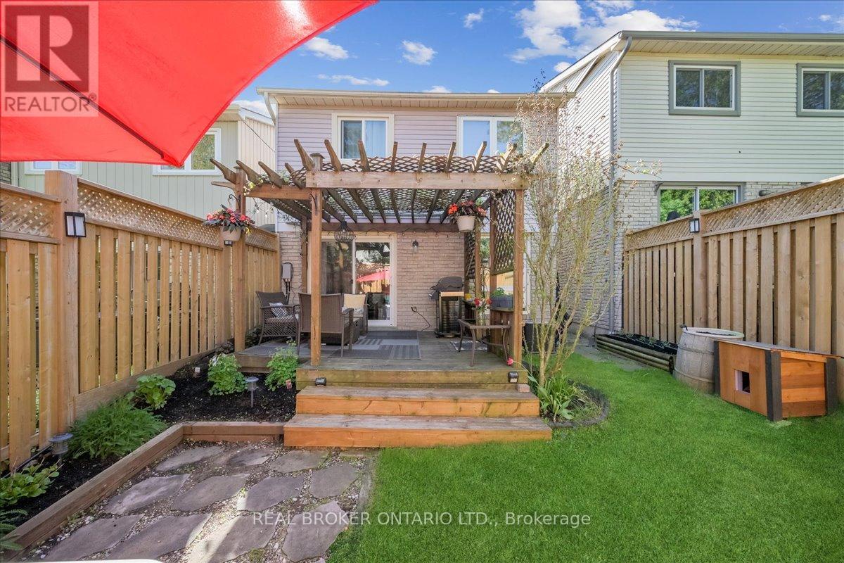 2709 Romark Mews, Mississauga, Ontario  L5L 2Z4 - Photo 32 - W12164275