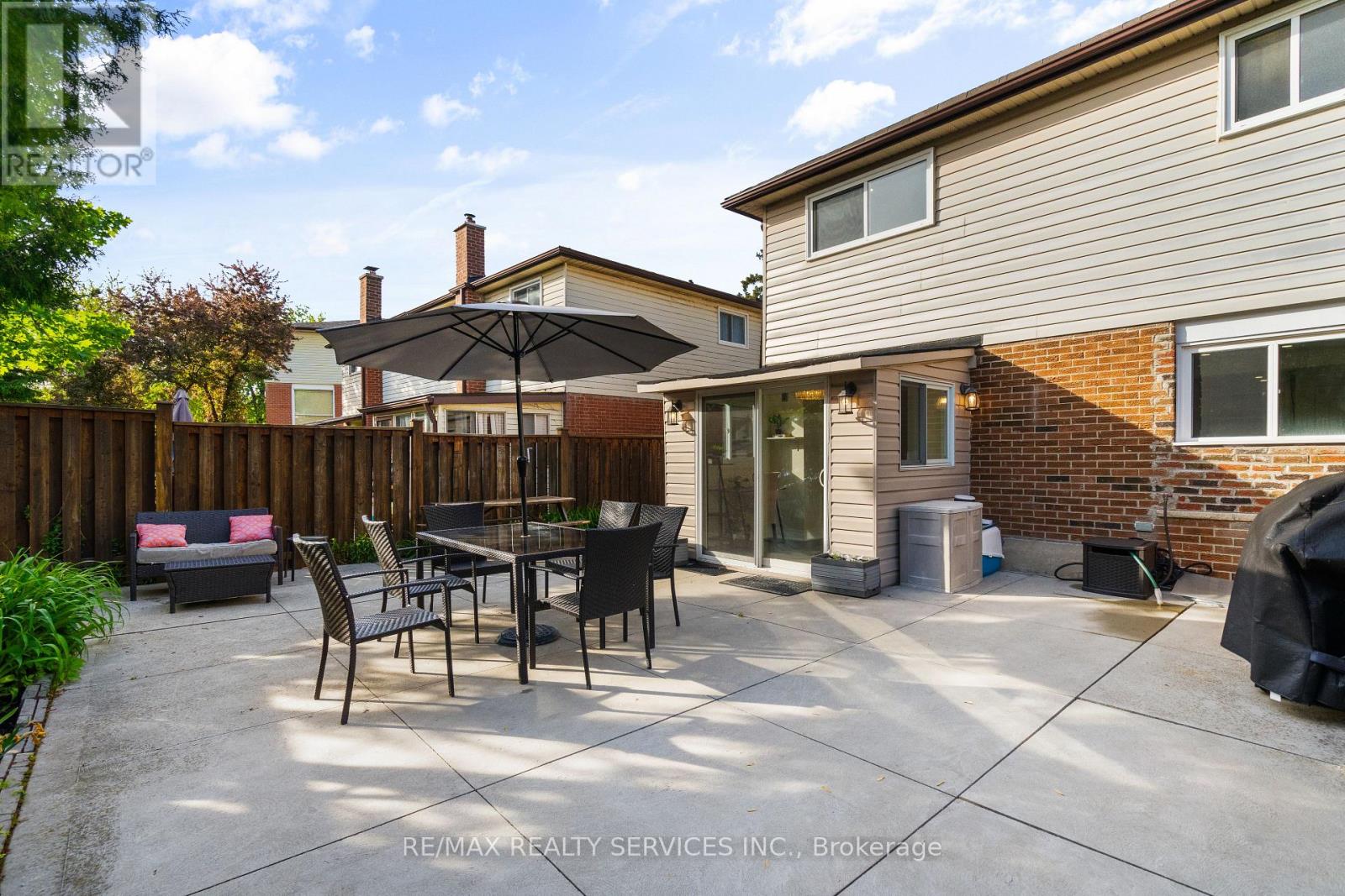 42 Horne Drive, Brampton, Ontario  L6V 2V3 - Photo 49 - W12161690