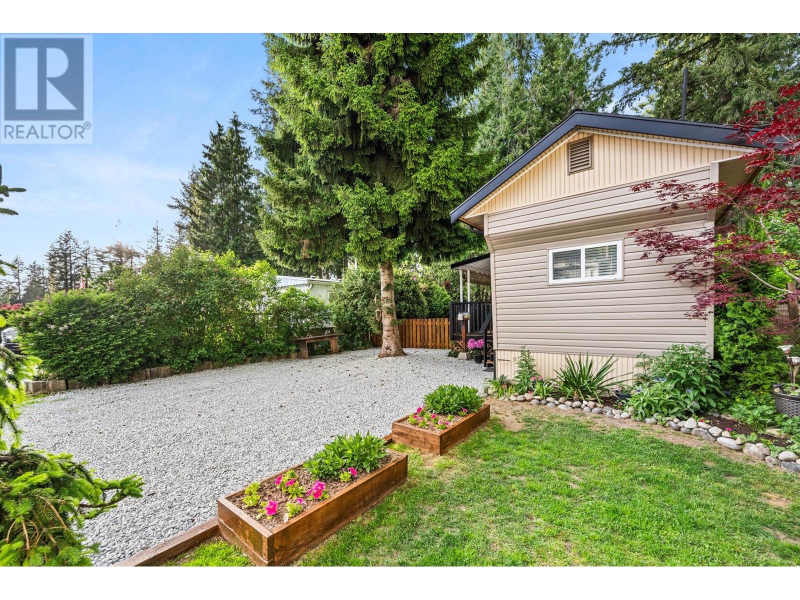 33 23325 Calvin Crescent, Maple Ridge, British Columbia  V2X 4S3 - Photo 2 - R3004249