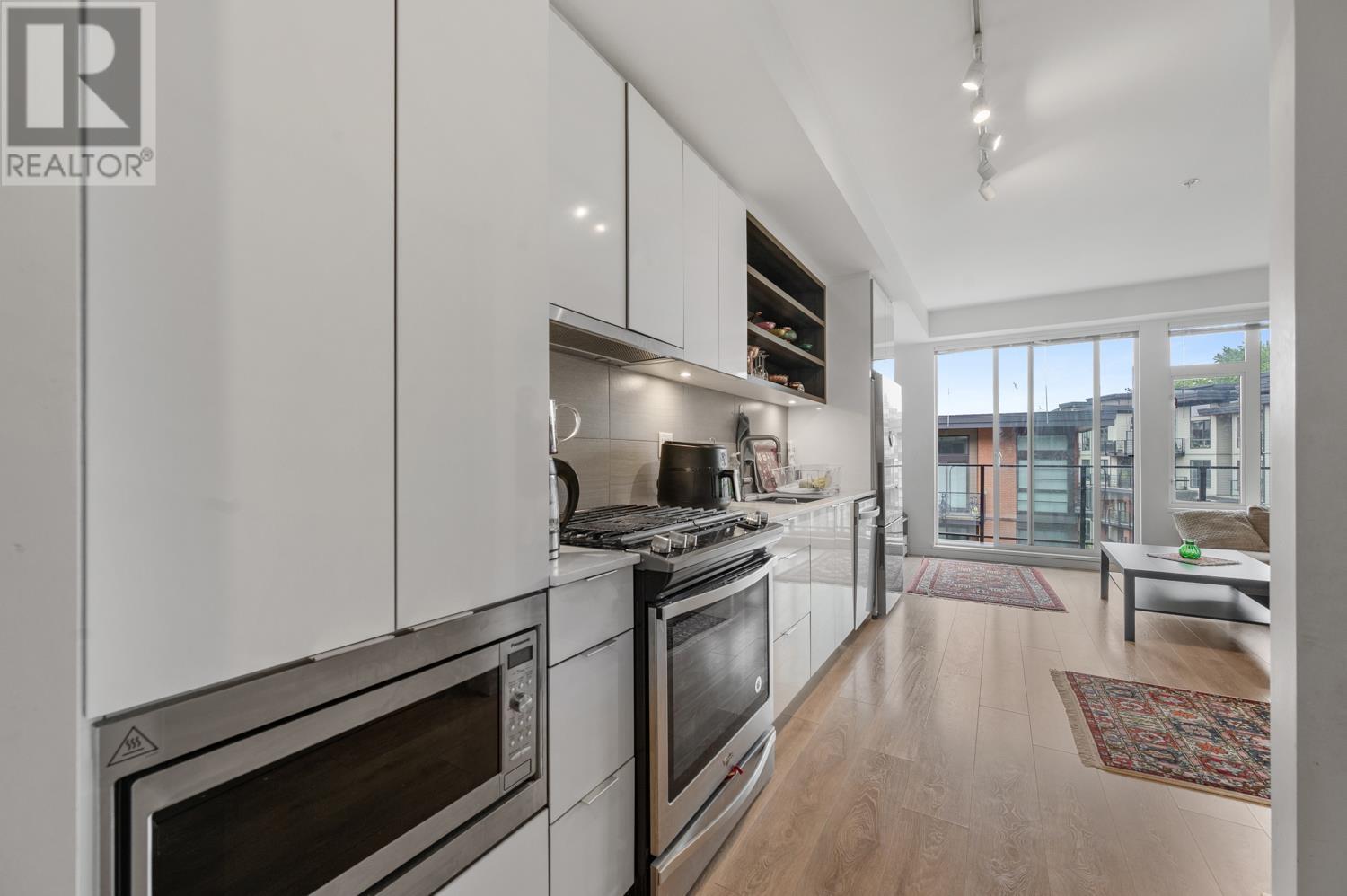409 725 Marine Drive, North Vancouver, British Columbia  V7M 0G2 - Photo 13 - R3005795