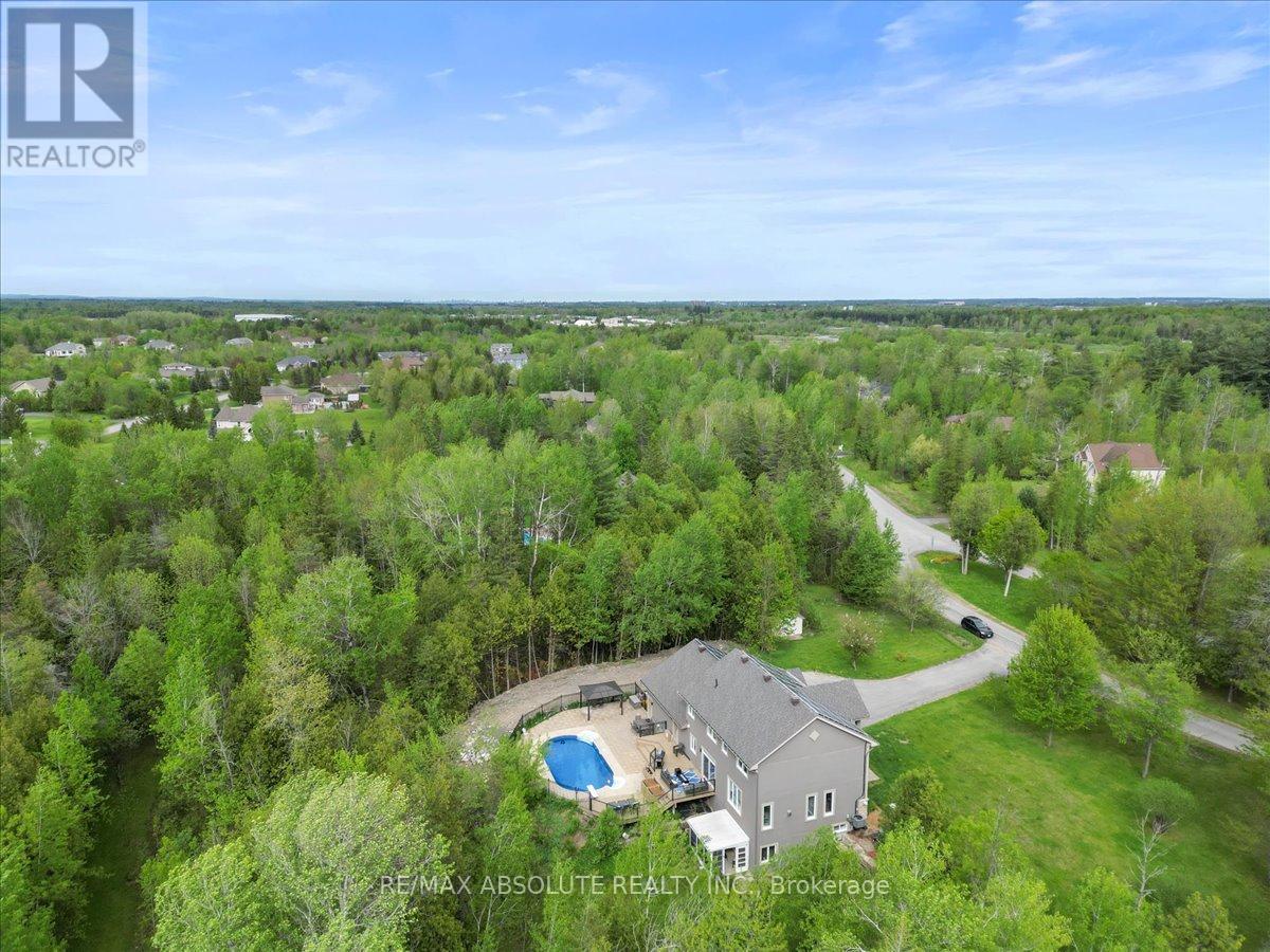 101 Sentinel Pine Way, Ottawa, Ontario  K0A 1L0 - Photo 2 - X12157622