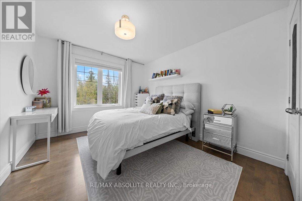 101 Sentinel Pine Way, Ottawa, Ontario  K0A 1L0 - Photo 29 - X12157622