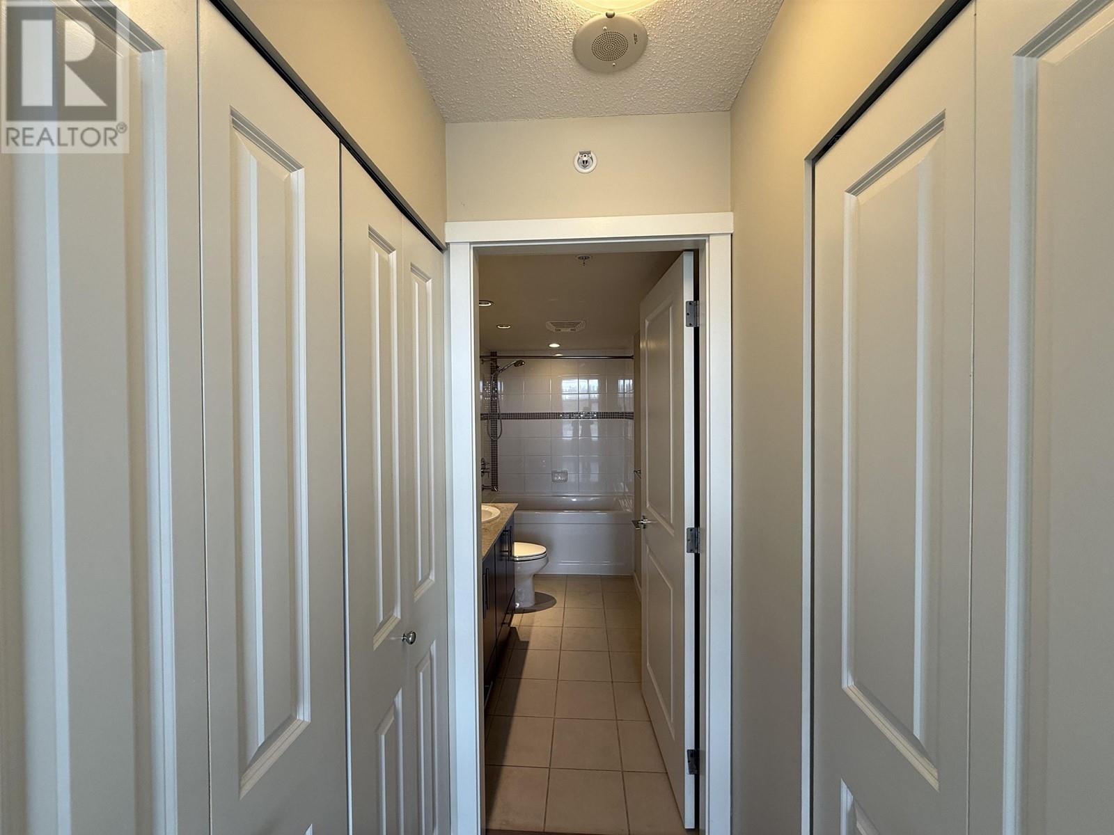 506 2289 Yukon Crescent, Burnaby, British Columbia  V5C 0B2 - Photo 15 - R3005796