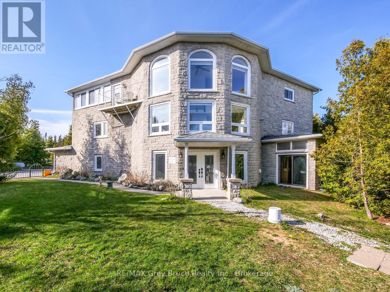 41 Boyds Harbour Loop, Northern Bruce Peninsula, Ontario  N0H 1W0 - Photo 2 - X12164291