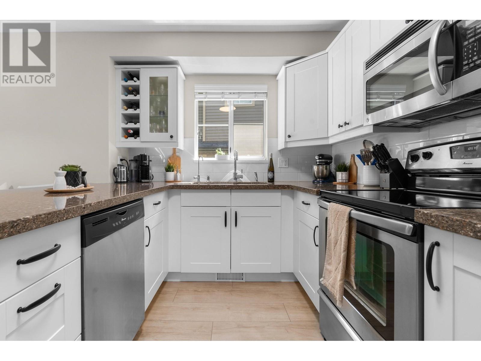9 795 Noons Creek Drive, Port Moody, British Columbia  V3H 4V4 - Photo 10 - R3005699