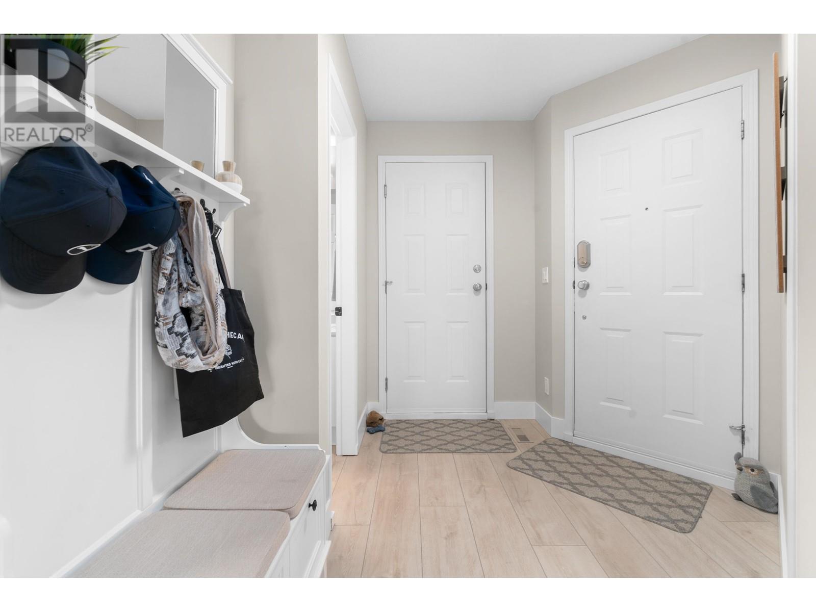 9 795 Noons Creek Drive, Port Moody, British Columbia  V3H 4V4 - Photo 4 - R3005699