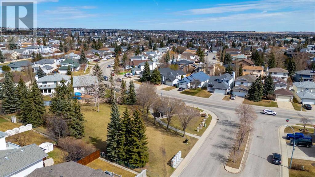 9095 Scurfield Drive Nw, Calgary, Alberta  T3L 1L3 - Photo 47 - A2206231
