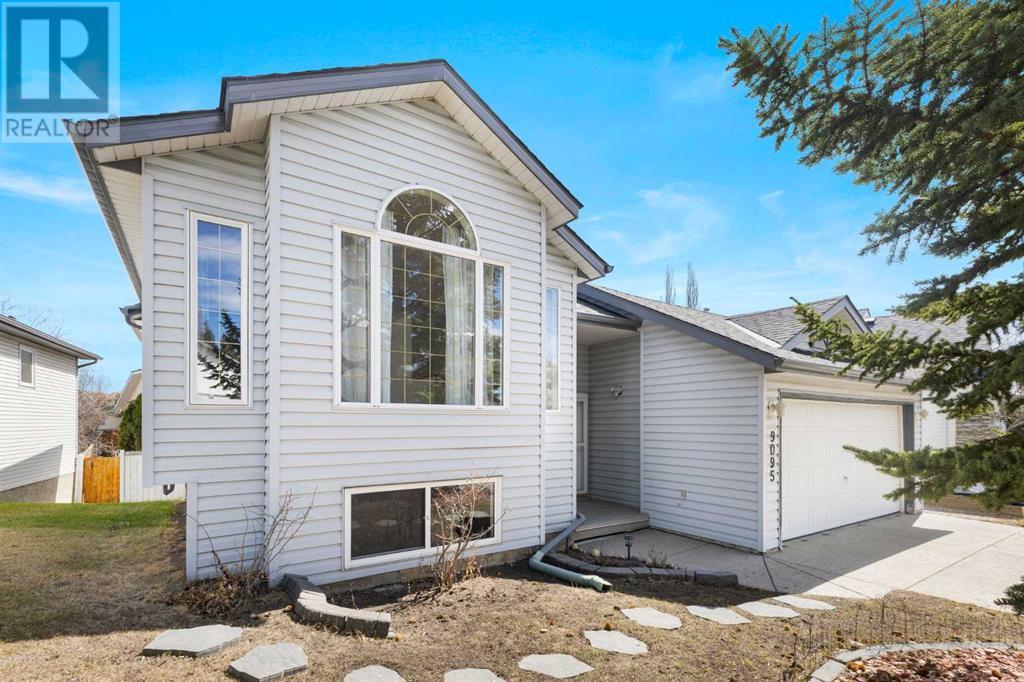 Property at 9095 Scurfield Drive NW image 3