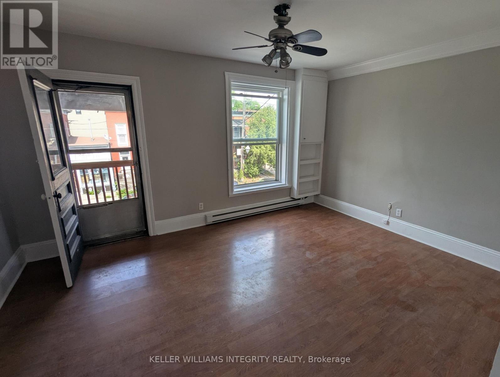 2 - 74 Preston Street, Ottawa, Ontario  K1R 7N9 - Photo 4 - X12164301