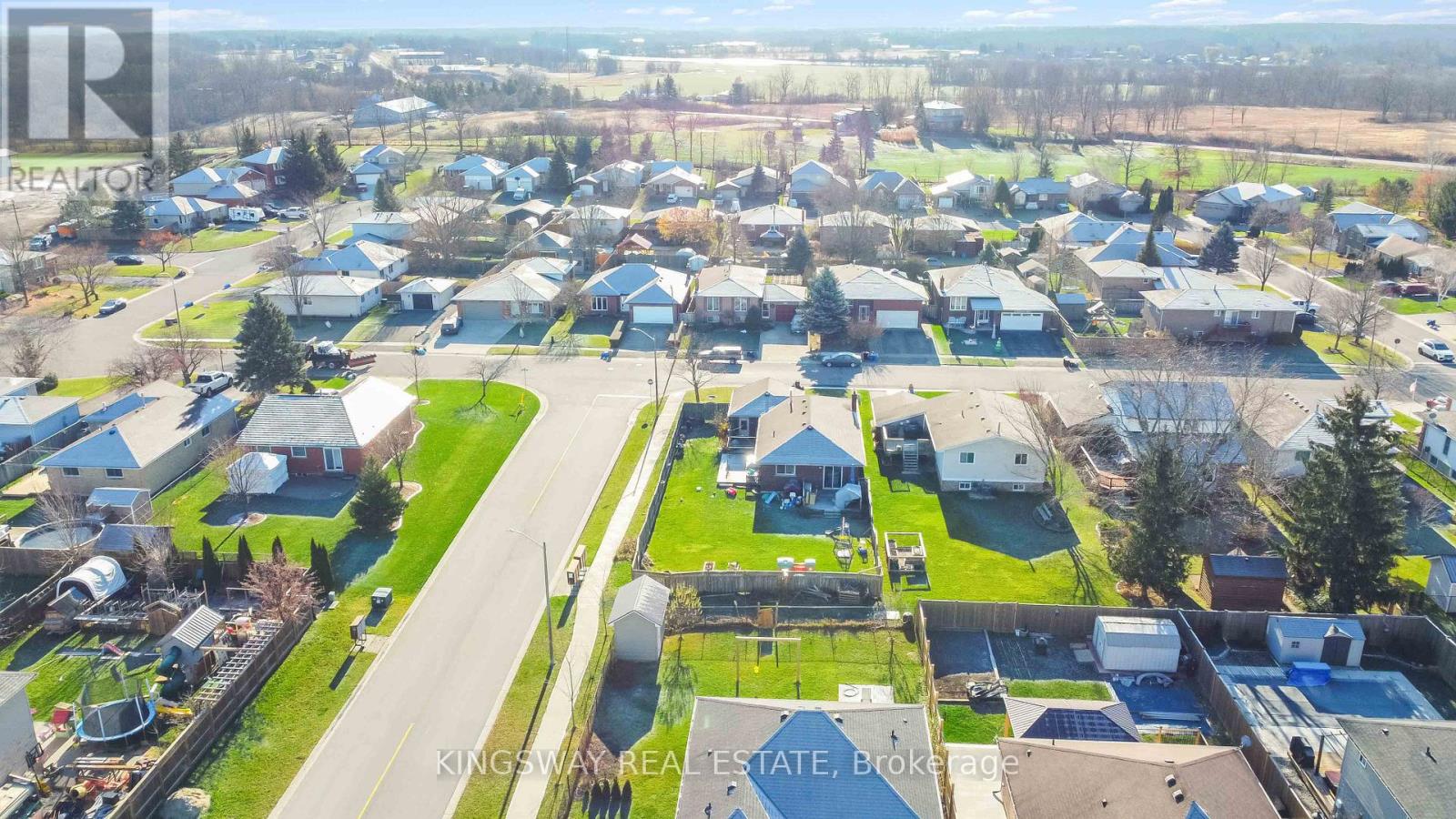 14 Pike Creek Drive, Haldimand, Ontario  N0A 1E0 - Photo 39 - X12030863