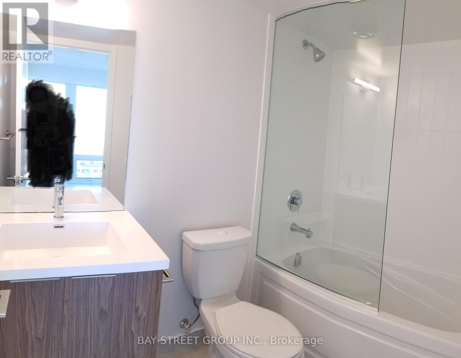 2111 - 60 Shuter Street, Toronto, Ontario  M5B 0B7 - Photo 10 - C12164305