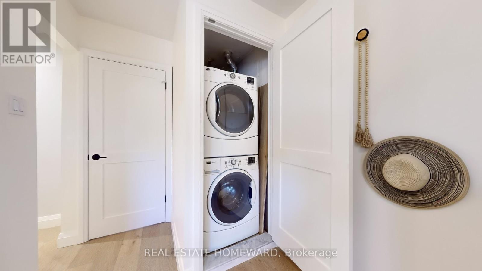B - 895 Adelaide Street W, Toronto, Ontario  M6J 3T1 - Photo 14 - C12164310