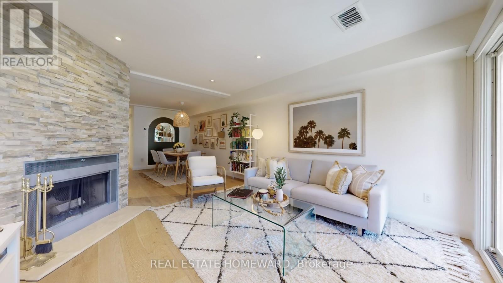 B - 895 Adelaide Street W, Toronto, Ontario  M6J 3T1 - Photo 2 - C12164310