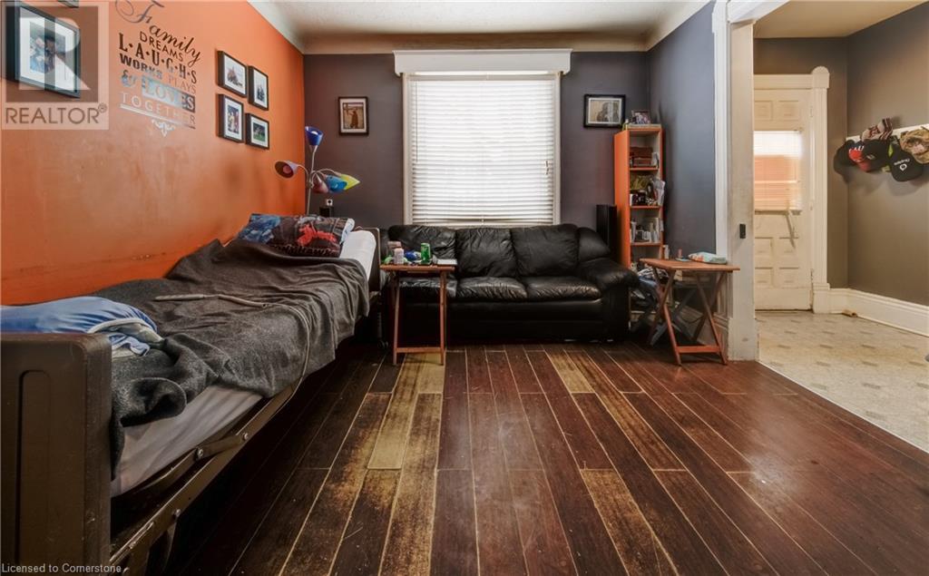 Property at 46 PORT Street image 3