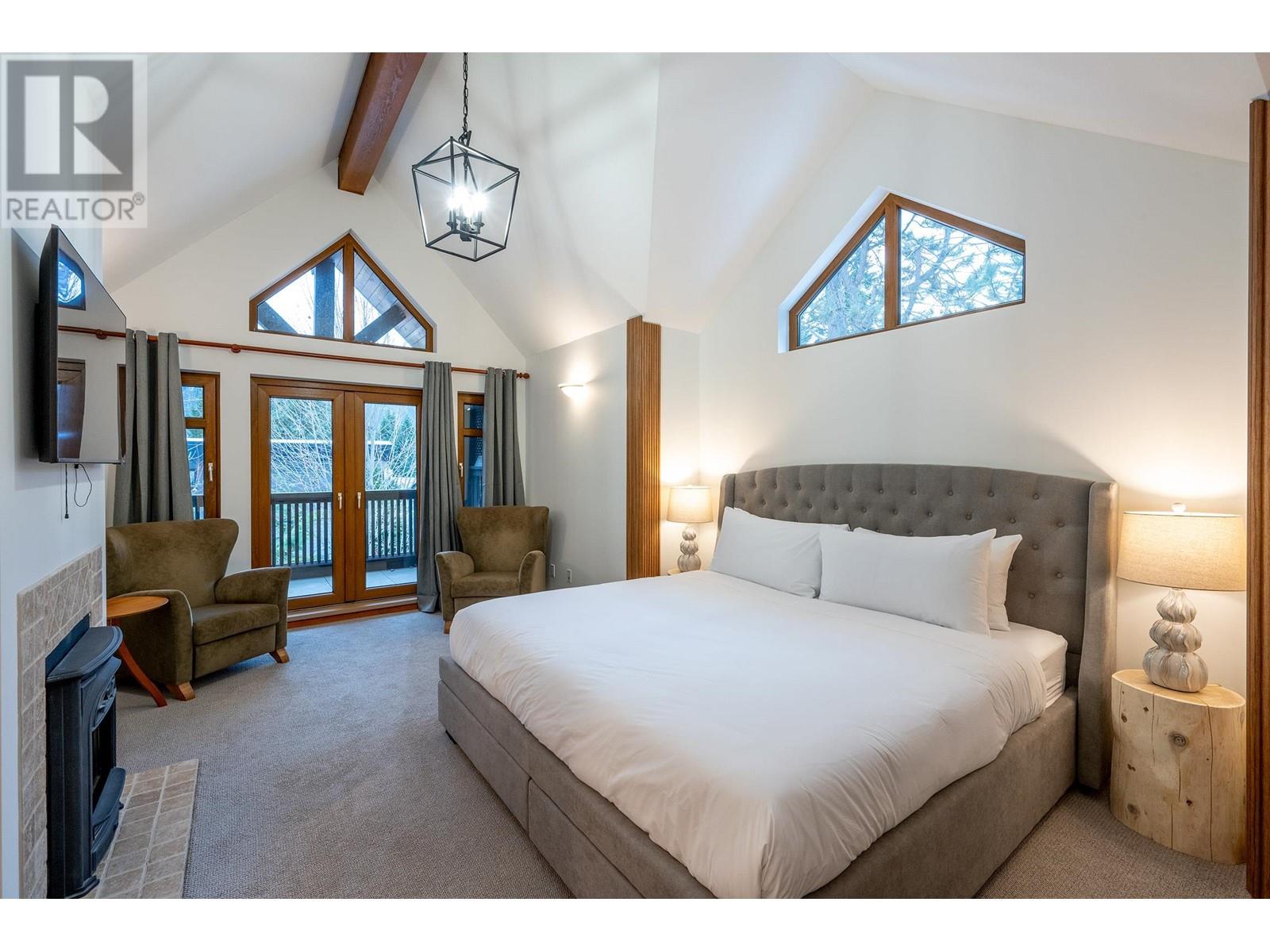 3012 Alpine Crescent, Whistler, British Columbia  V8E 0B8 - Photo 7 - R3005304