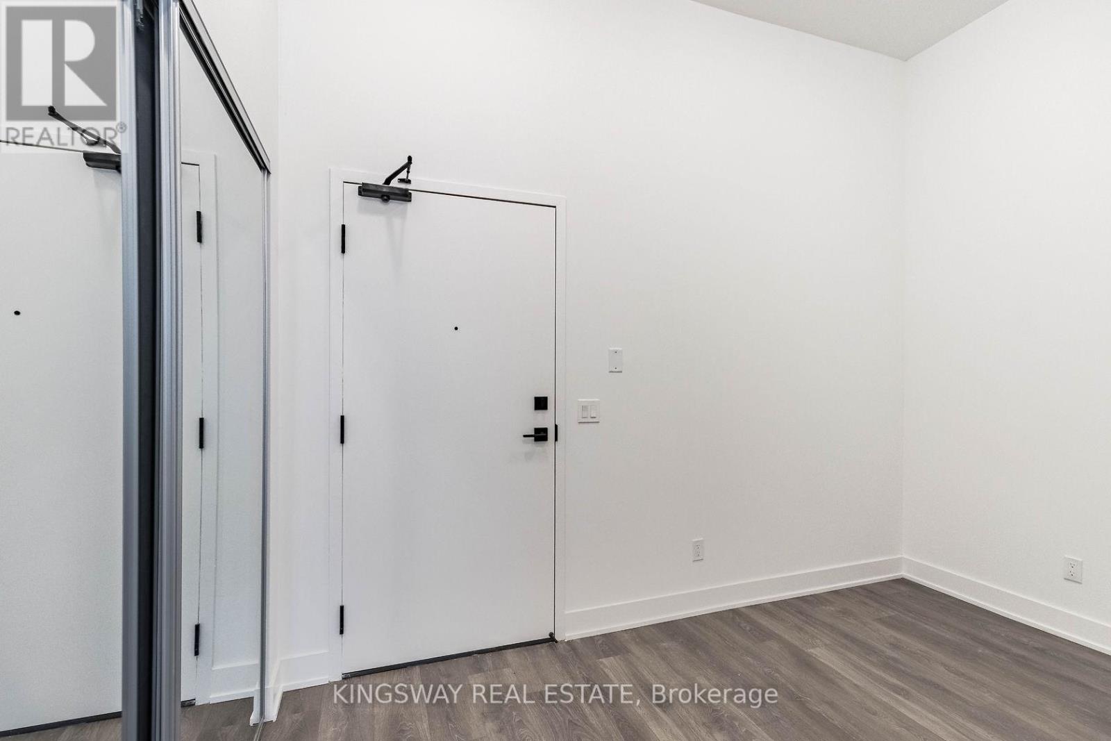 346 - 2485 Taunton Road, Oakville, Ontario  L6H 3R9 - Photo 8 - W12013568
