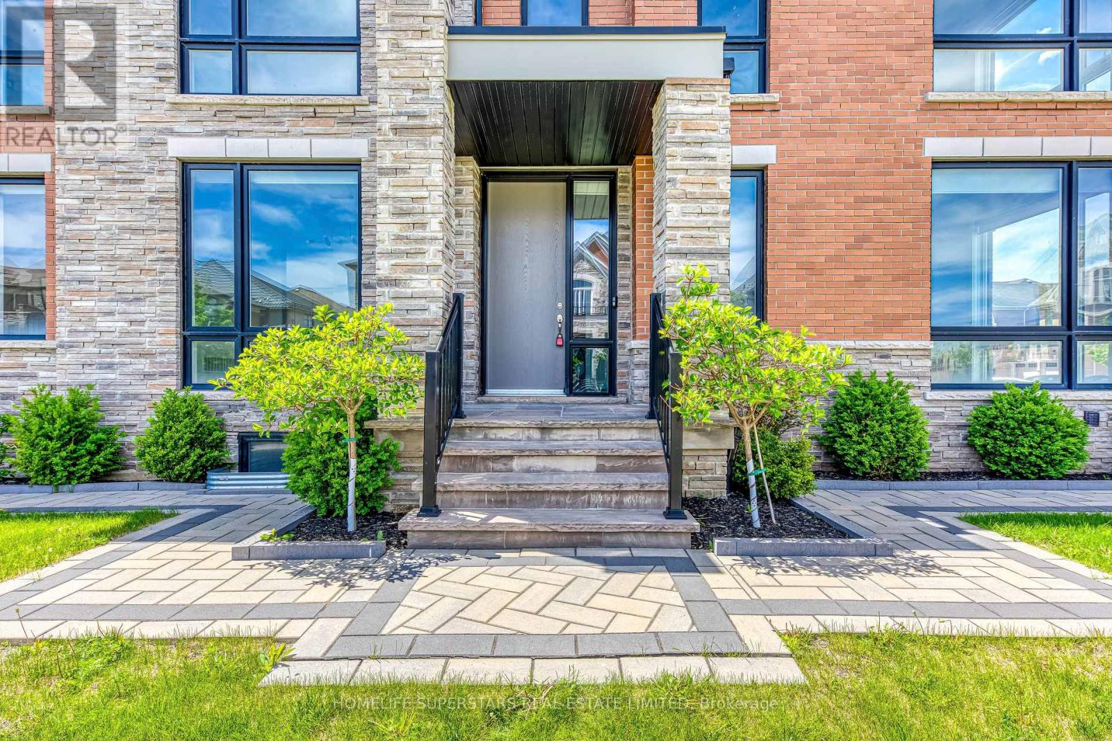Property at 15 DALECREST ROAD image 3