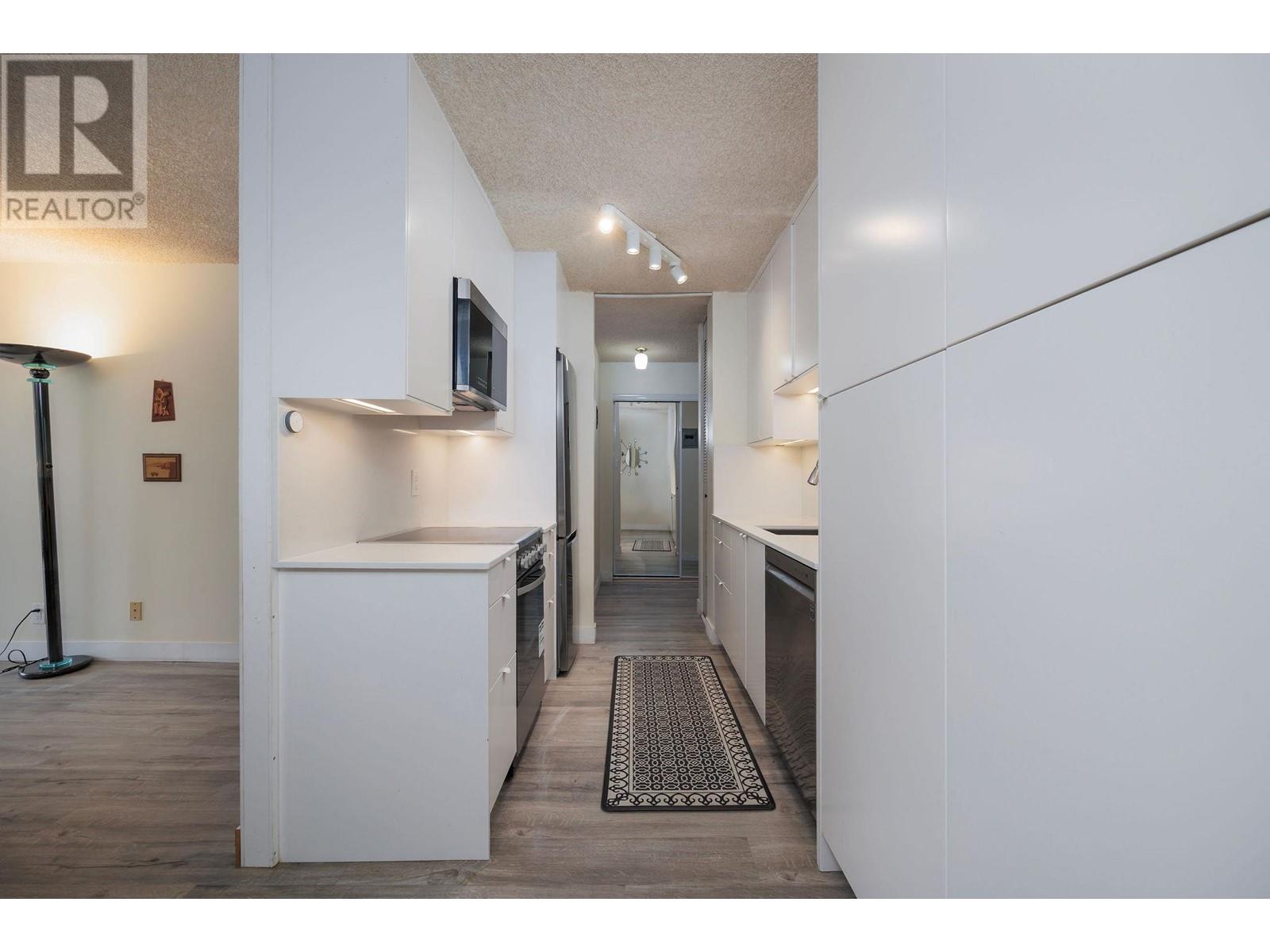 708 2012 Fullerton Avenue, North Vancouver, British Columbia  V7P 3E3 - Photo 12 - R3005809