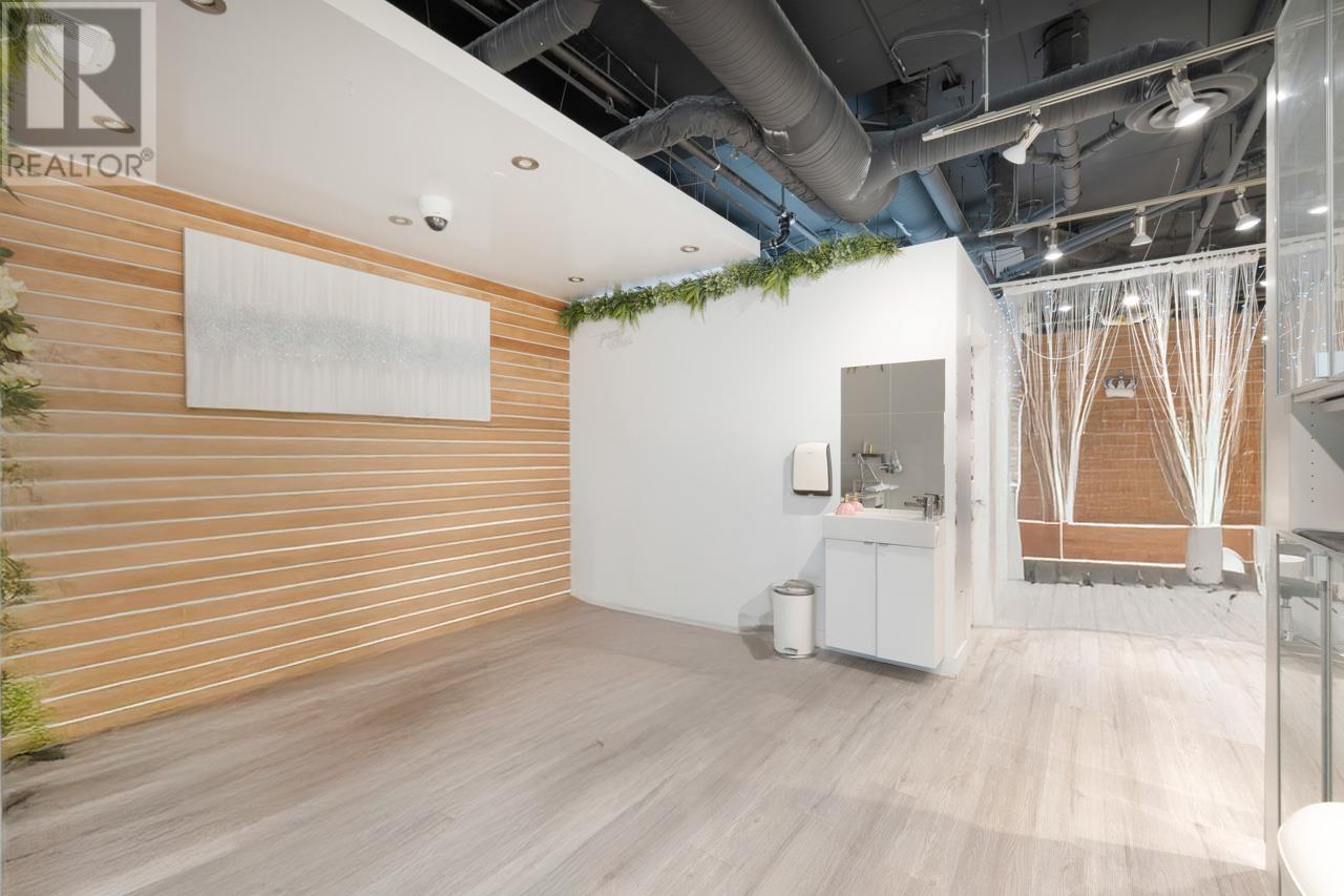 2a 709 Twelfth Street, New Westminster, British Columbia  V5J 4R6 - Photo 4 - C8069349