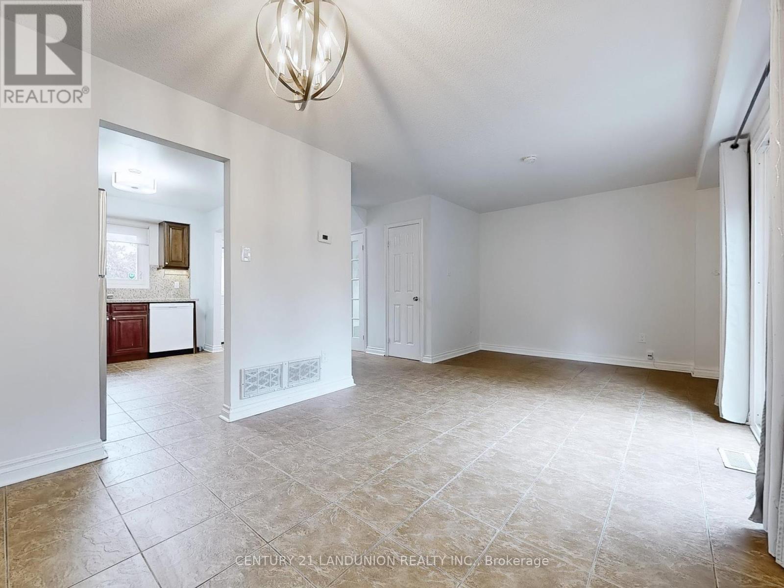46 Deverill Crescent, Ajax, Ontario  L1T 1S7 - Photo 7 - E12164317