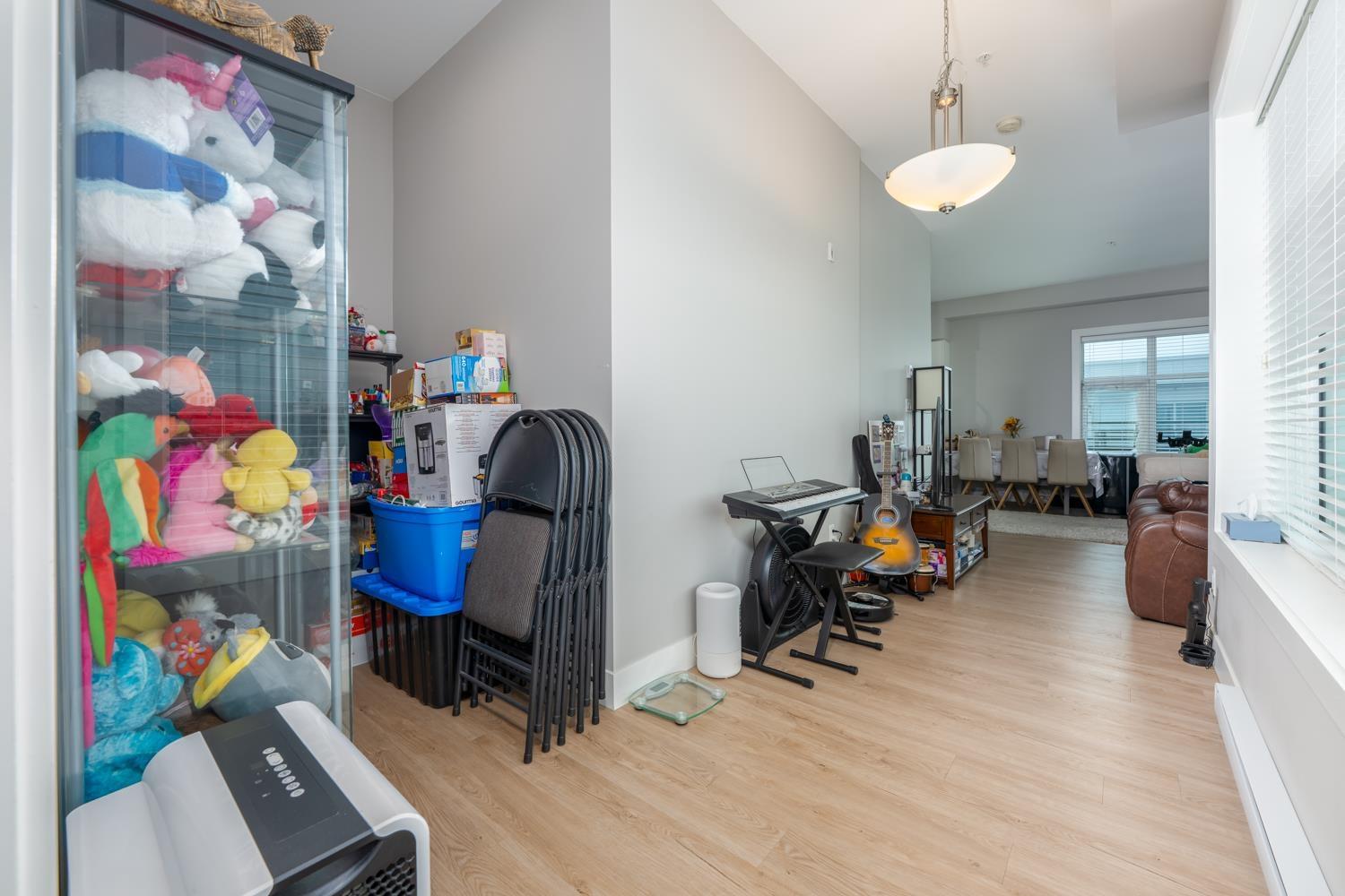 B606 20838 78b Avenue, Langley, British Columbia  V2Y 3M2 - Photo 10 - R3005644