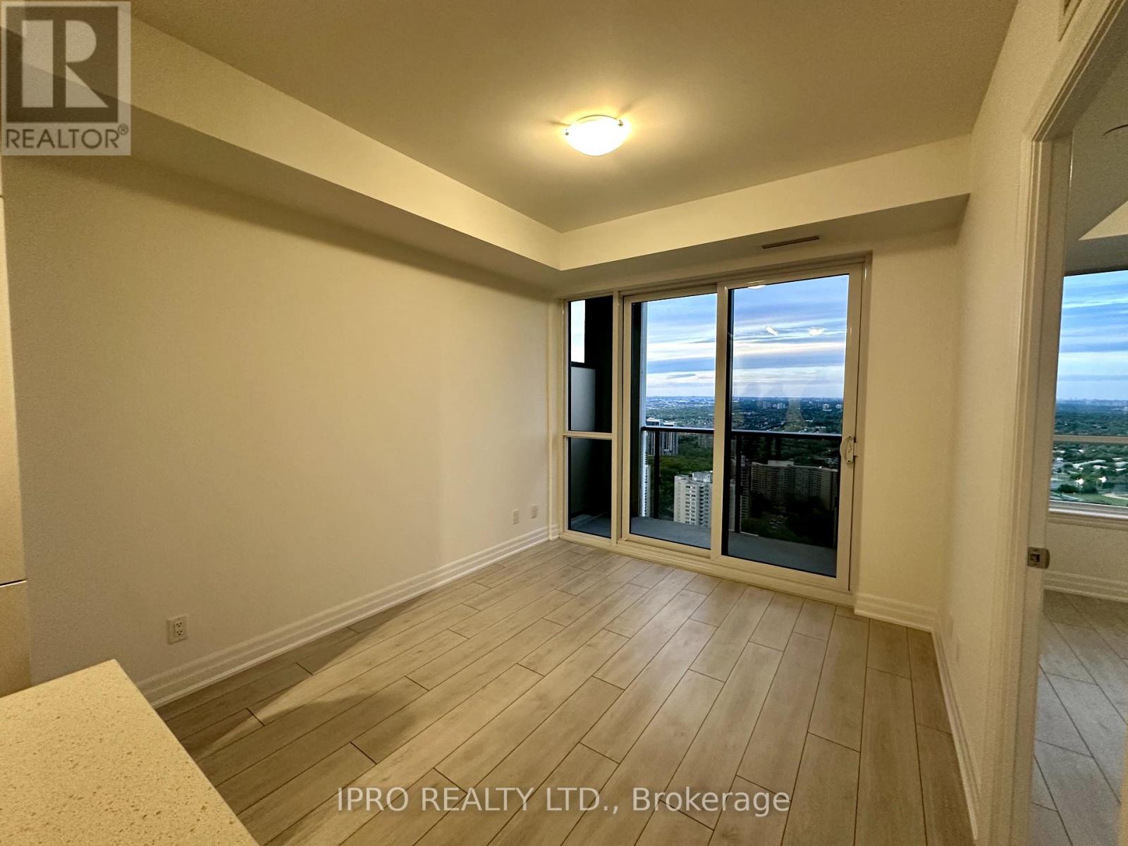 3803 - 30 Elm Drive W, Mississauga, Ontario  L5B 0N6 - Photo 6 - W12160677