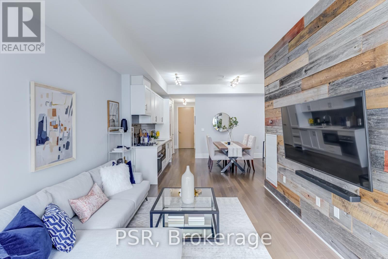 627 - 29 Queens Quay E, Toronto, Ontario  M5E 0A4 - Photo 4 - C12163420