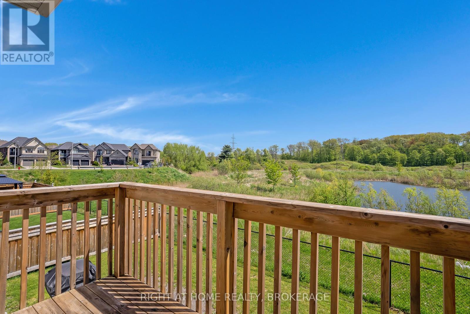 19 Robarts Drive, Hamilton, Ontario  L9K 0H5 - Photo 21 - X12164330