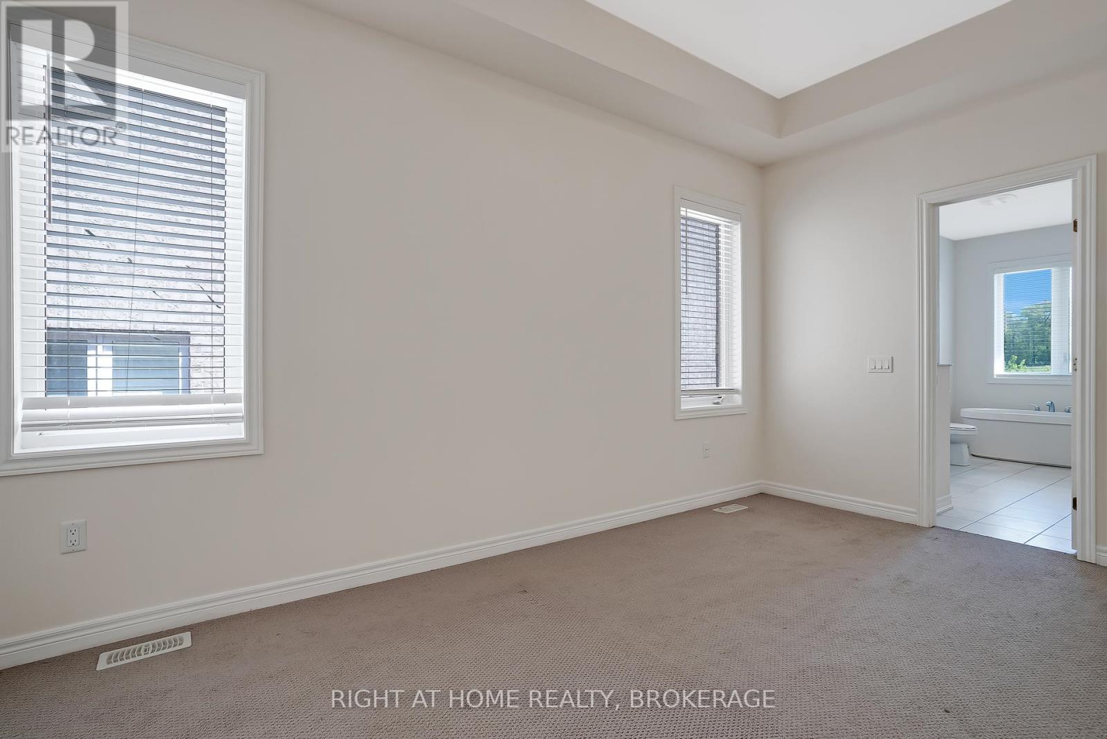 19 Robarts Drive, Hamilton, Ontario  L9K 0H5 - Photo 24 - X12164330